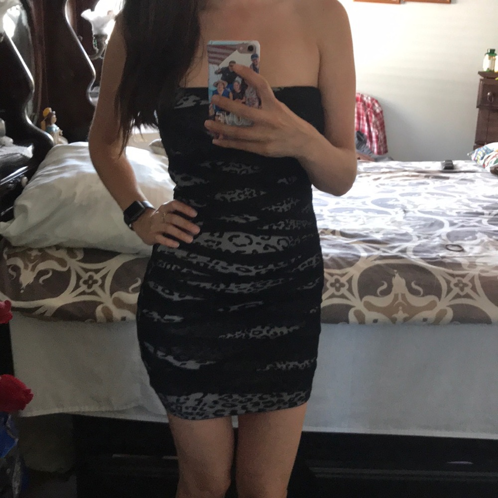 Strapless Medium Forever 21 Leopard Dress Black - Picture 2 of 6